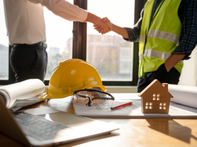 5 Crucial Tips For Starting a Contractor Business